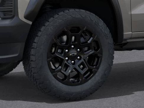 New 2026 Chevrolet Colorado Trail Boss AWD/4WD image 9