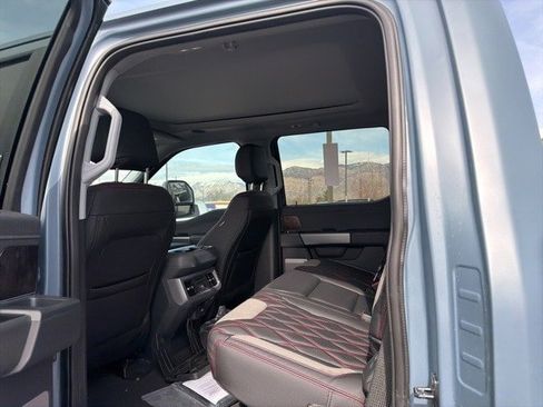 New 2026 Ford F250 Lariat w/ Black Appearance Package image 34