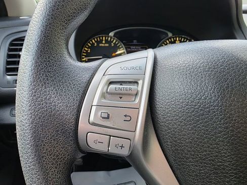 Used 2017 Nissan Altima 2.5 image 27