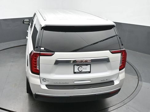 Used 2024 GMC Yukon XL SLT w/ SLT Luxury Package AWD/4WD image 42