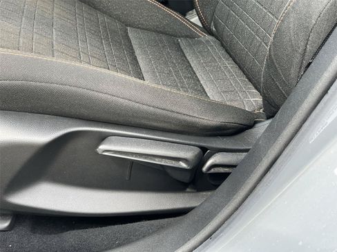 Used 2024 Honda HR-V Sport image 15