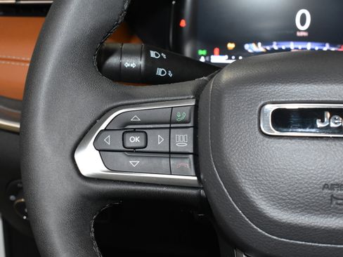 Used 2025 Jeep Compass Limited w/ Elite Group image 14