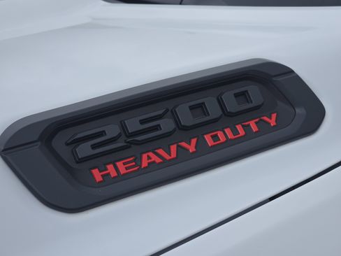 New 2026 RAM 2500 Tradesman AWD/4WD image 7