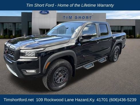 Used 2025 Nissan Frontier PRO-4X w/ Pro Convenience Package AWD/4WD image 1