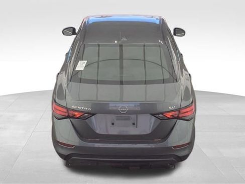 Used 2024 Nissan Sentra SV FWD image 5