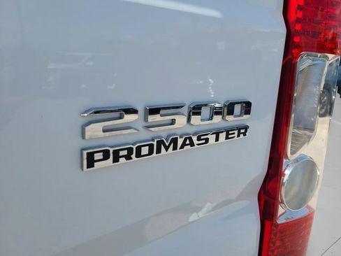 Used 2025 RAM ProMaster 2500 w/ Convenience Group FWD image 30