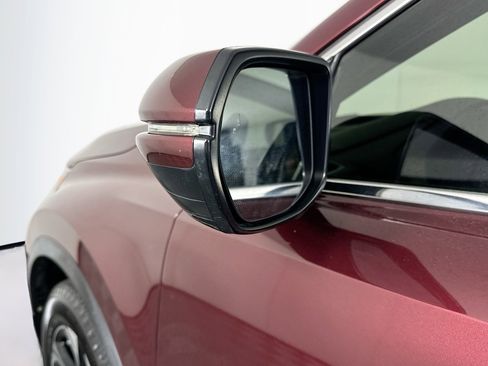 Used 2018 Honda CR-V Touring image 16