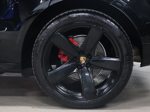 Used 2018 Porsche Macan GTS AWD/4WD image 28