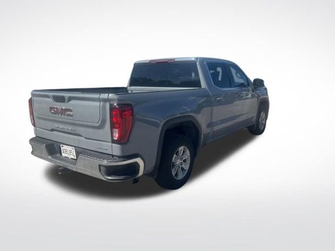 Used 2024 GMC Sierra 1500 SLE image 3
