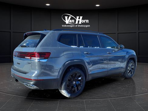 New 2026 Volkswagen Atlas SE AWD/4WD image 3