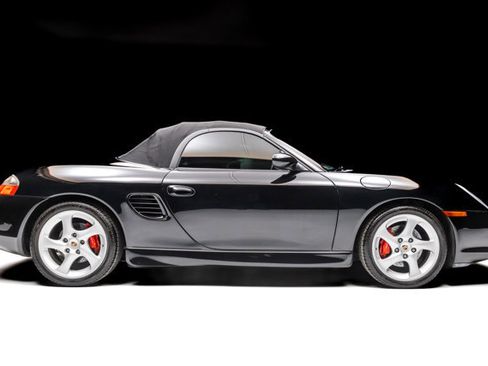 Used 2003 Porsche Boxster S RWD image 34