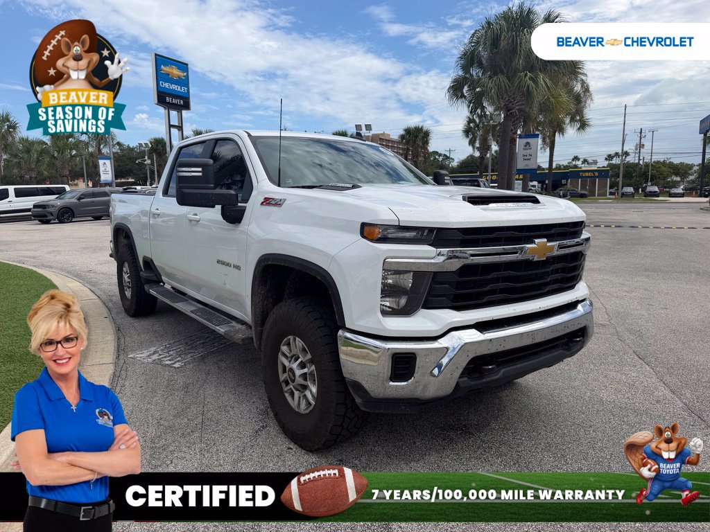 Used 2024 Chevrolet Silverado 2500 LT w/ Z71 Off-Road Package AWD/4WD image 2