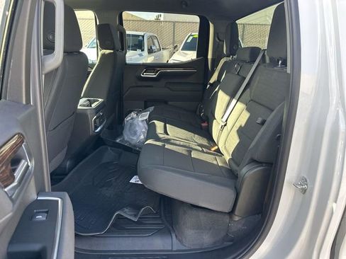 New 2026 GMC Sierra 1500 Elevation w/ LPO, Elevation Black Package image 25