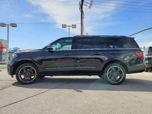 Used 2023 Ford Expedition Max Limited AWD/4WD image 11