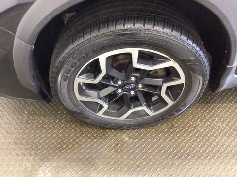 Used 2016 Subaru Crosstrek 2.0i Premium AWD/4WD image 27