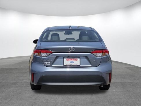Used 2024 Toyota Corolla LE FWD image 5