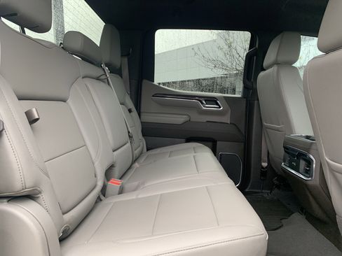 Used 2023 Chevrolet Silverado 1500 LTZ image 33