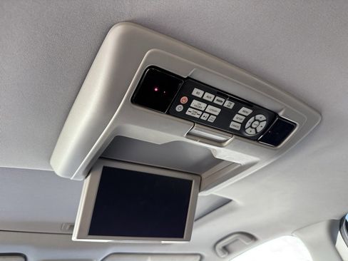 Used 2017 Honda Pilot Touring image 43