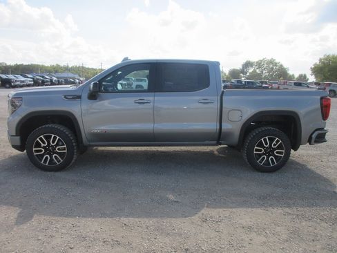 New 2026 GMC Sierra 1500 AT4 w/ AT4 Premium Package image 10