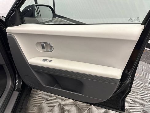 Certified 2024 Hyundai Ioniq 5 SEL RWD image 15