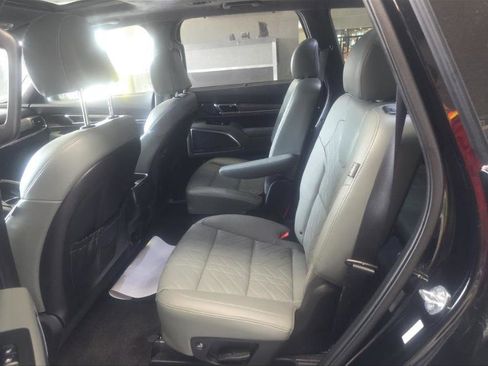 Used 2024 Kia Telluride SX Prestige X-Line AWD/4WD image 7