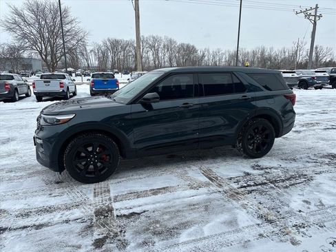 Used 2022 Ford Explorer ST w/ Equipment Group 401A image 2