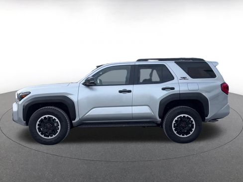 Used 2025 Toyota 4Runner TRD Off-Road image 9