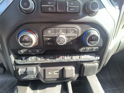 Used 2022 Chevrolet Silverado 3500 LTZ w/ LTZ Plus Package image 19