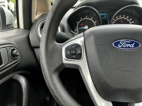 Used 2019 Ford Fiesta SE w/ Equipment Group 201A FWD image 11