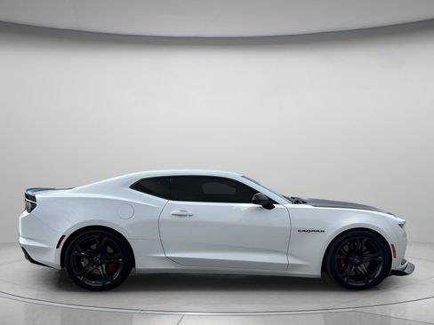 Used 2023 Chevrolet Camaro SS image 2