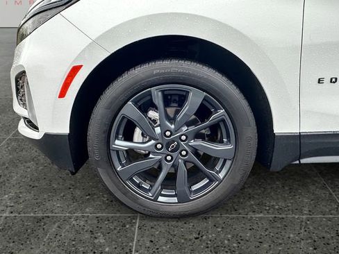 Used 2024 Chevrolet Equinox RS image 14