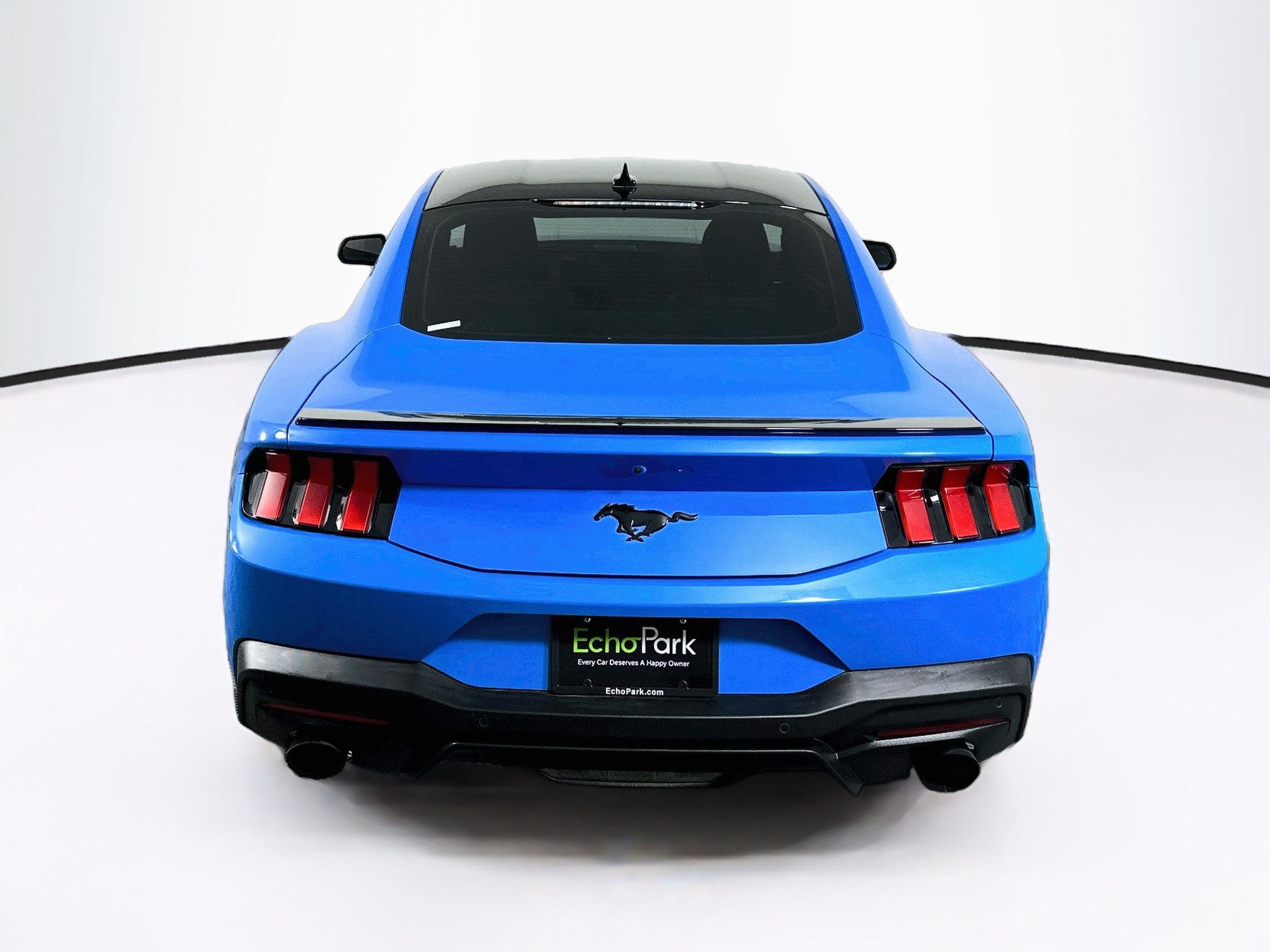 Used 2024 Ford Mustang Coupe RWD image 7