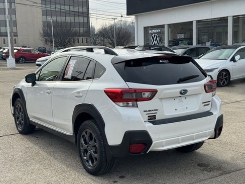 Used 2022 Subaru Crosstrek 2.5i Sport w/ Moonroof Package image 3