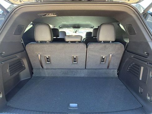New 2026 Chevrolet Traverse LT FWD image 10