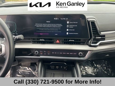 Certified 2024 Kia Sportage EX image 33