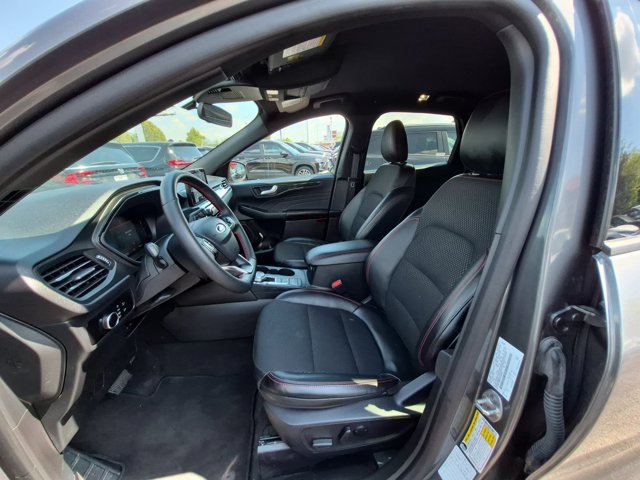 Used 2026 Ford Escape ST-Line FWD image 24