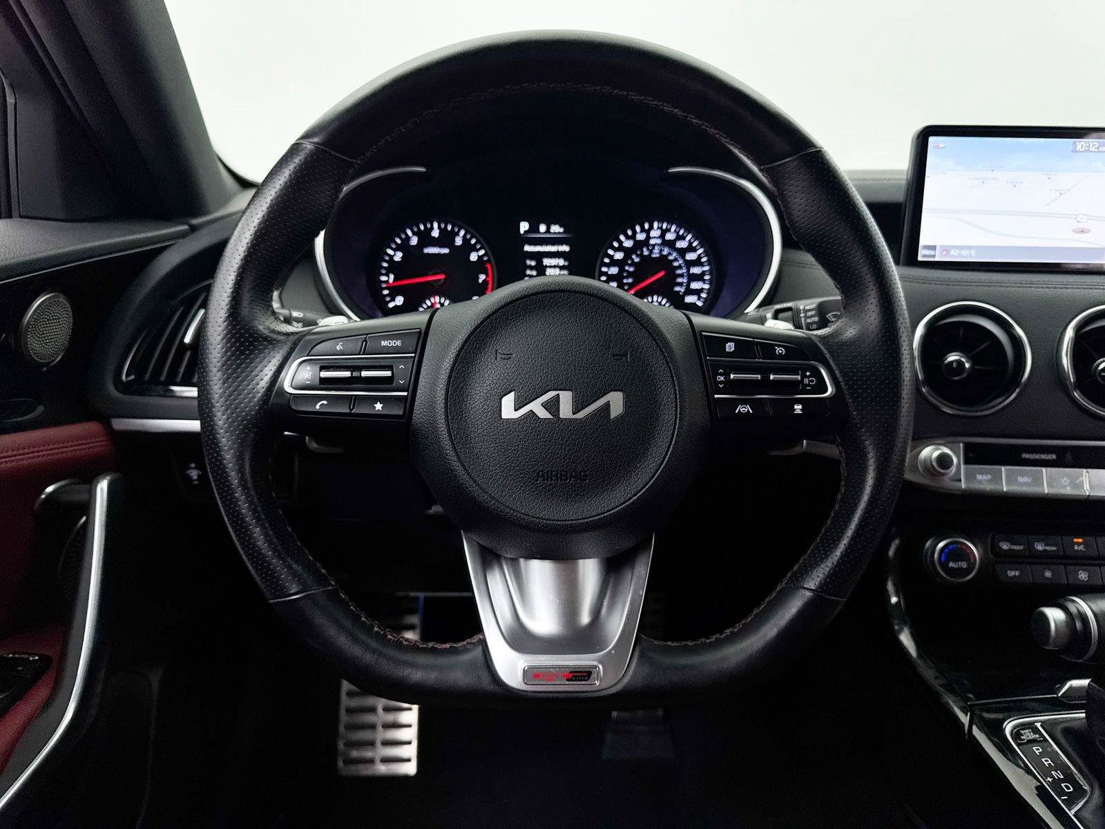 Used 2022 Kia Stinger GT-Line w/ Sun & Sound Package AWD/4WD image 4