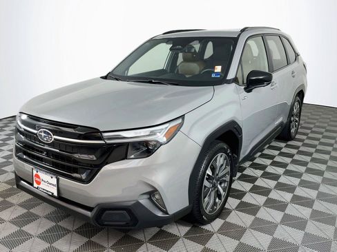 Used 2025 Subaru Forester Touring w/ Protection Package (1PH) AWD/4WD image 3