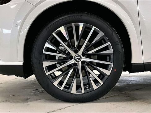 New 2026 Lexus RX 350 AWD image 12