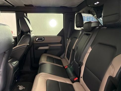 Used 2021 Ford Bronco Wildtrak AWD/4WD image 24