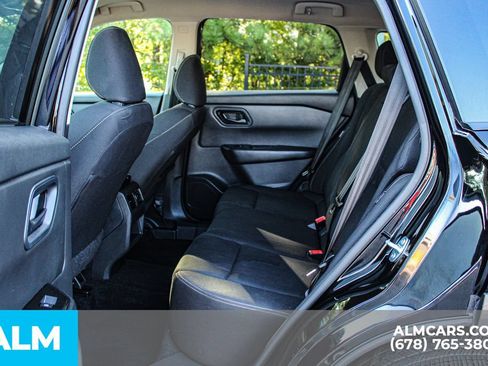 Used 2024 Nissan Rogue S FWD image 17
