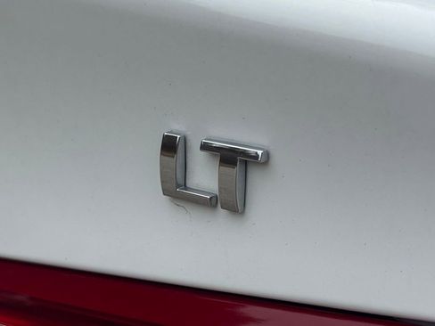 Used 2024 Chevrolet Malibu LT image 7