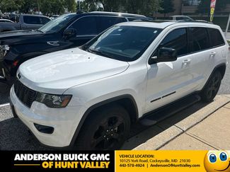 Used 2019 Jeep Grand Cherokee Laredo AWD/4WD video 1