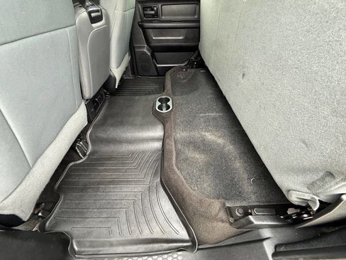 Used 2017 RAM 2500 Tradesman w/ Chrome Appearance Group image 15