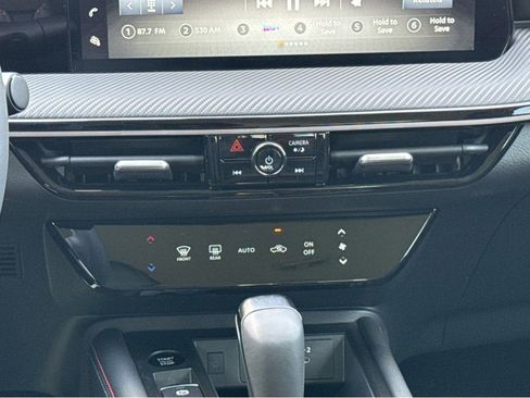 New 2026 Nissan Kicks SR FWD image 5
