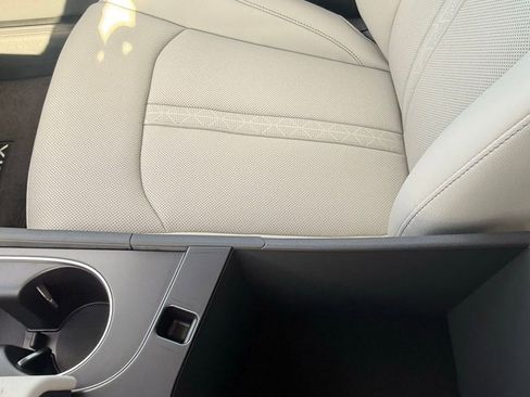 New 2025 Hyundai Sonata Limited image 28