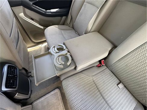 Used 2008 Toyota 4Runner SR5 AWD/4WD image 18