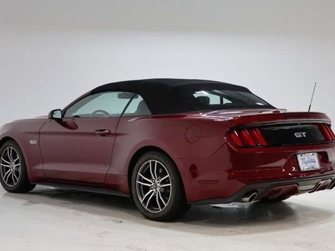 Used 2017 Ford Mustang GT Premium RWD image 7