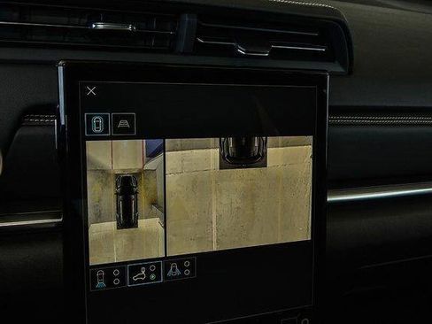 New 2025 GMC Terrain Elevation w/ Technology Package II image 24