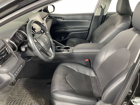 Used 2023 Toyota Camry XLE w/ Navigation Package FWD image 2